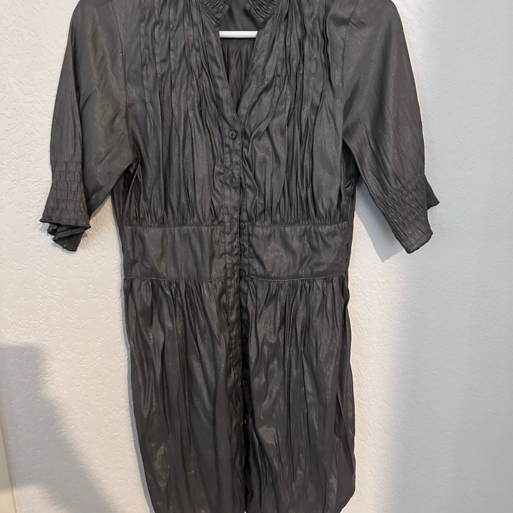 The clothing company size M